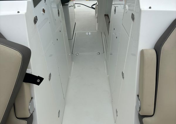 Pursuit 326 Dual Console image