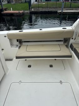 Pursuit 325 Dual Console image