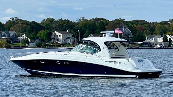 Sea Ray 420 Sundancer