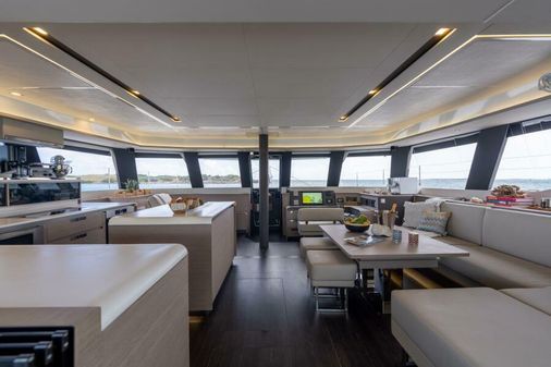 Fountaine Pajot Alegria 67 image