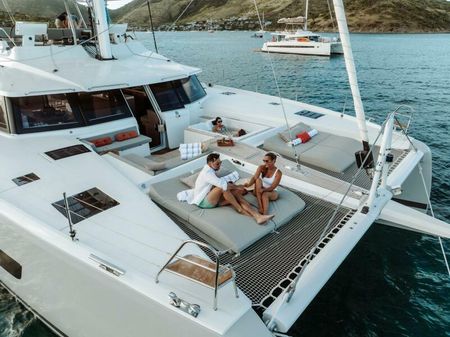 Fountaine Pajot Alegria 67 image