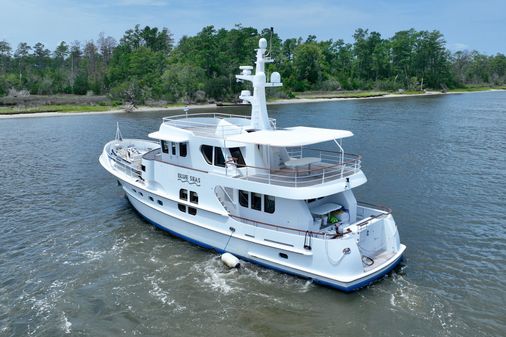 Farmont 70 Expedition Yacht image