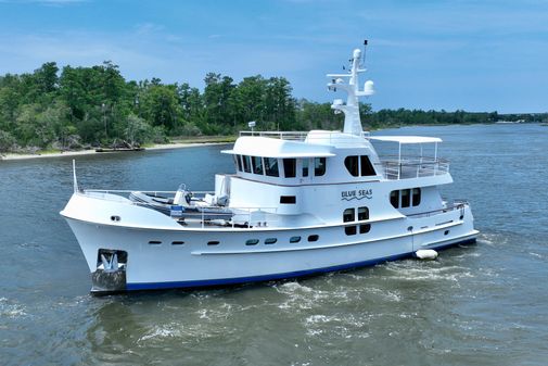 Farmont 70 Expedition Yacht image