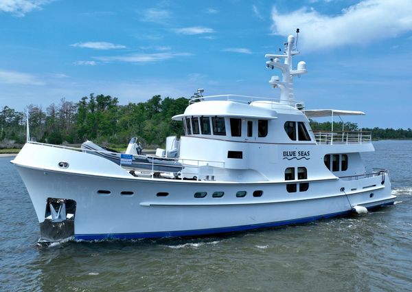 Farmont 70 Expedition Yacht image