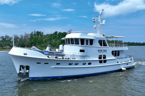 Farmont 70 Expedition Yacht image