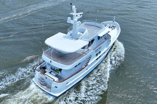 Farmont 70 Expedition Yacht image