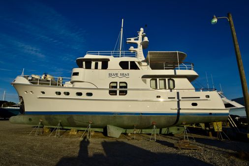 Farmont 70 Expedition Yacht image