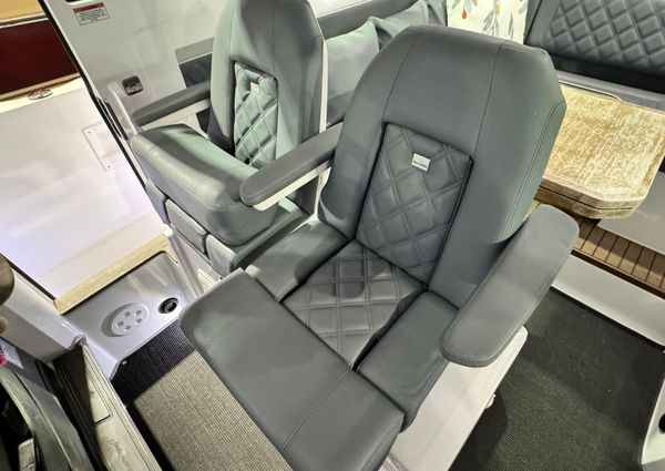 Axopar 37 Cross Cabin BRABUS image