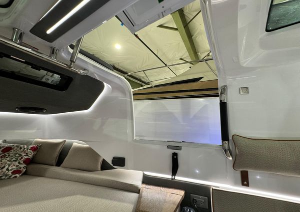 Axopar 37 Cross Cabin BRABUS image