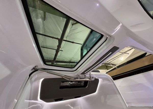 Axopar 37 Cross Cabin BRABUS image