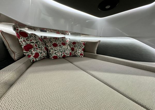 Axopar 37 Cross Cabin BRABUS image