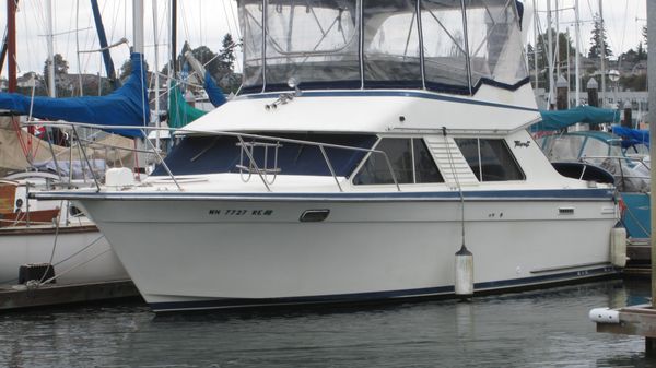 Tollycraft SPORT CRUISER