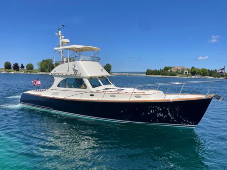 Hinckley Talaria 44 Flybridge image