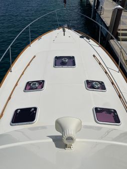 Hinckley Talaria 44 Flybridge image