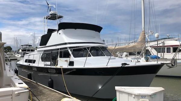 Tollycraft CRUISER