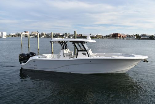 Sea Fox 368 Commander image