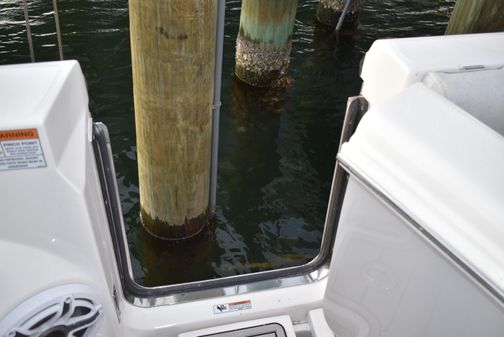 Sea Fox 368 Commander image