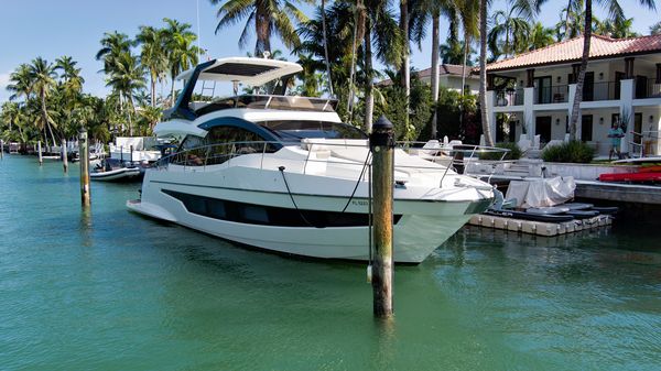 Astondoa 52 
