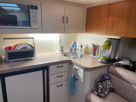 Mainship 39 Express image