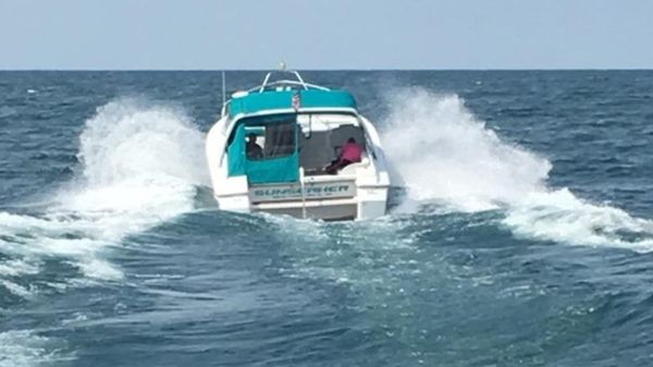 Mainship 39 Express
