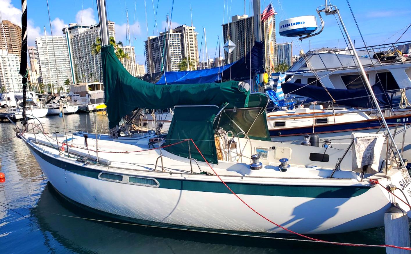 1972 Ericson 39 Honolulu, Hawaii - Honolulu Yacht Brokerage