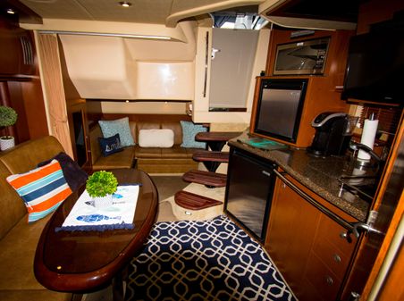 Sea Ray 380 Sundancer image