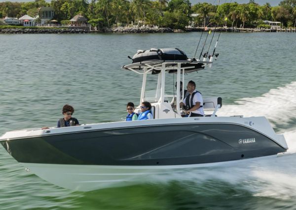 Yamaha Boats 222 FSH Sport image