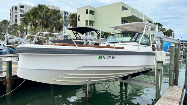 Axopar 28 T-Top 