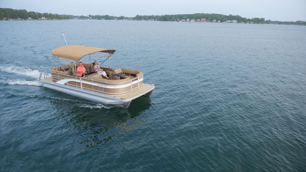 Bennington 23LSRC 