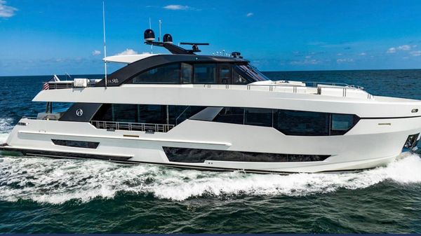 Ocean Alexander 90R