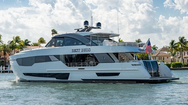 Ocean Alexander 90R 