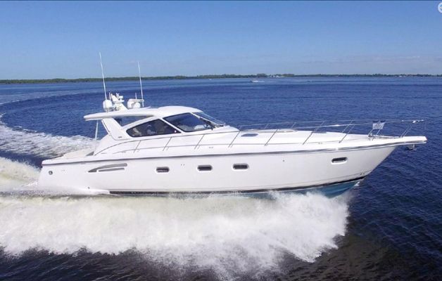 Tiara Yachts 5200 Express - main image