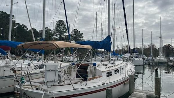 Aloha 32 
