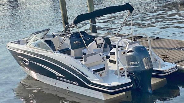 Chaparral 230 Suncoast