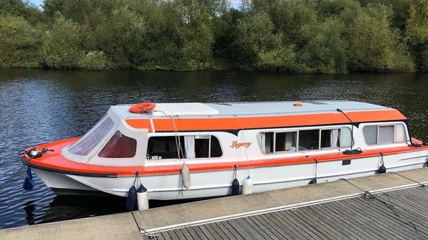 Norfolk Broads Cruiser 