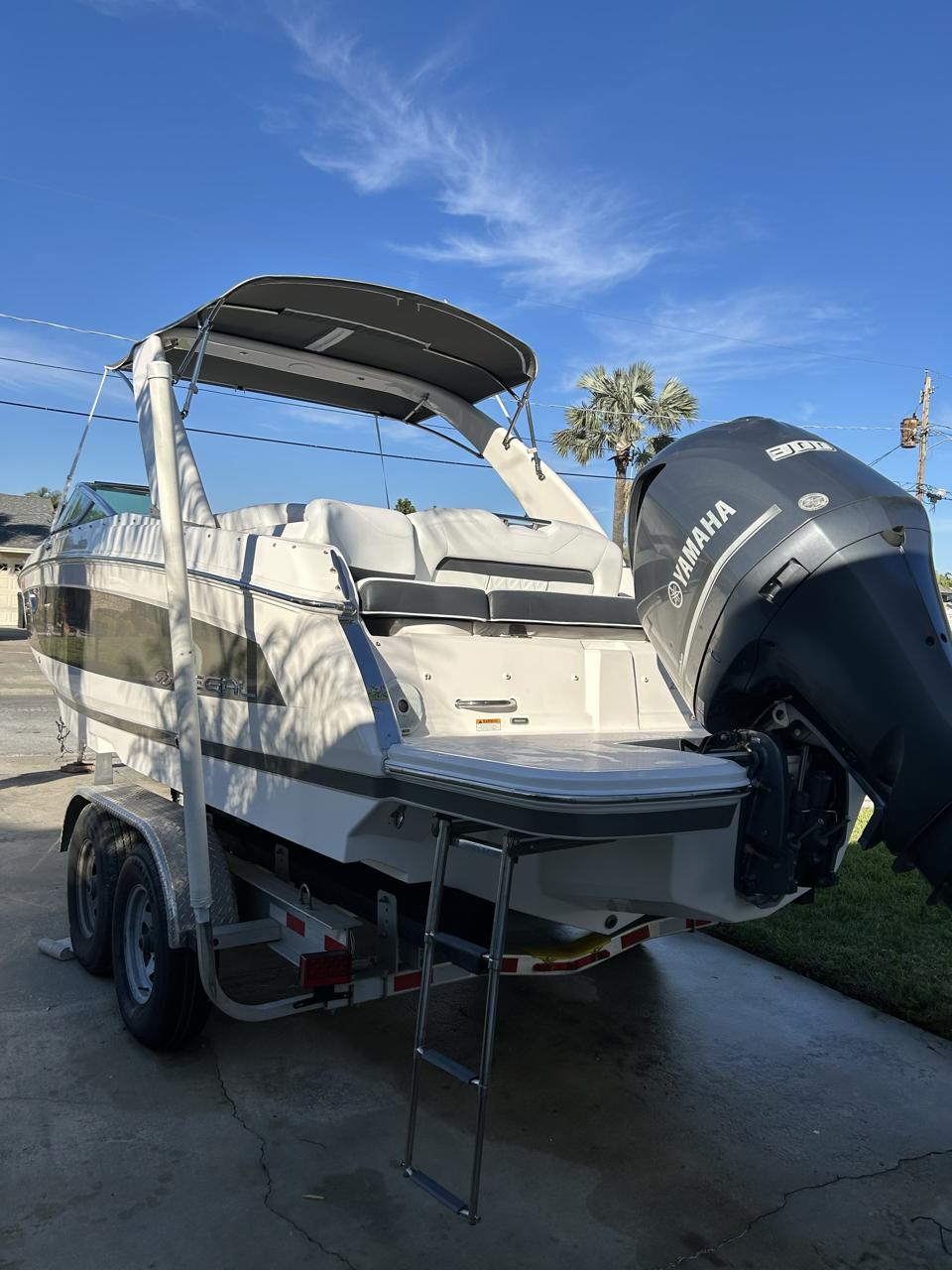 2018 Regal 26 obx