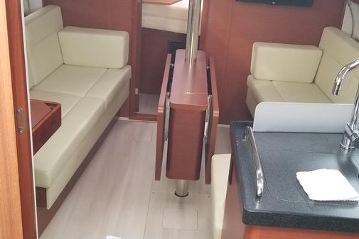 Hanse 348 image