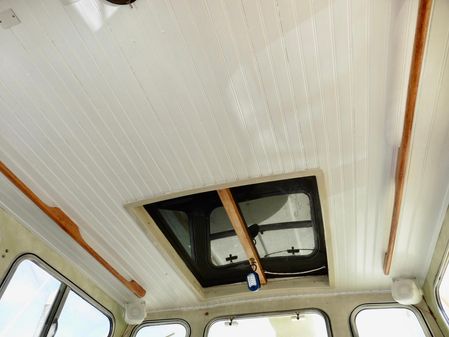 Fisher 30-PILOTHOUSE image