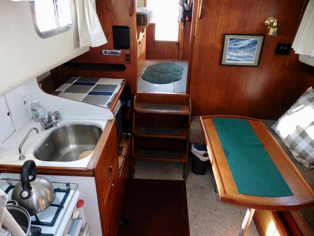 Fisher 30-PILOTHOUSE image