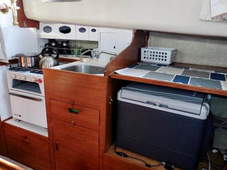 Fisher 30-PILOTHOUSE image