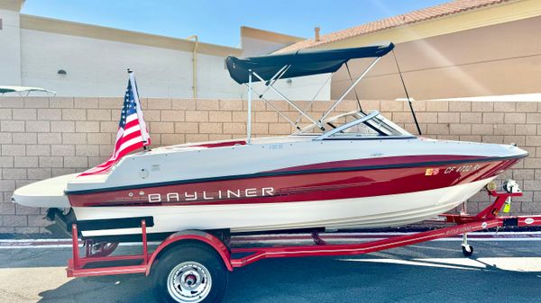 Bayliner 185 Bowrider 