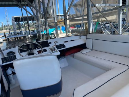 Bayliner 2858-CIERA-COMMAND-BRIDGE image