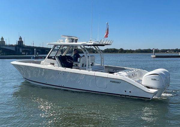 Pursuit S-328-SPORT image