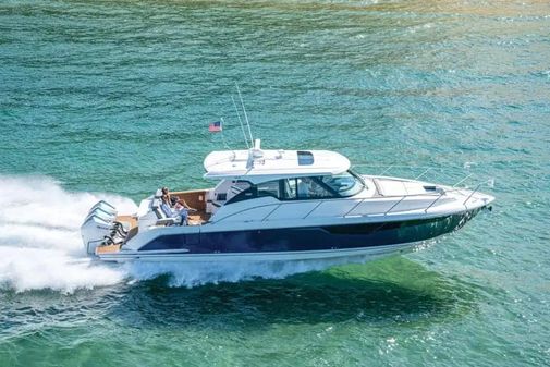 Tiara-yachts 43-LE image