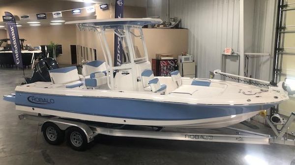 Robalo 226 Cayman