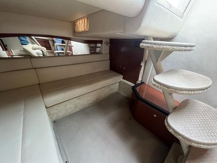 Sea Ray 340 Sundancer image