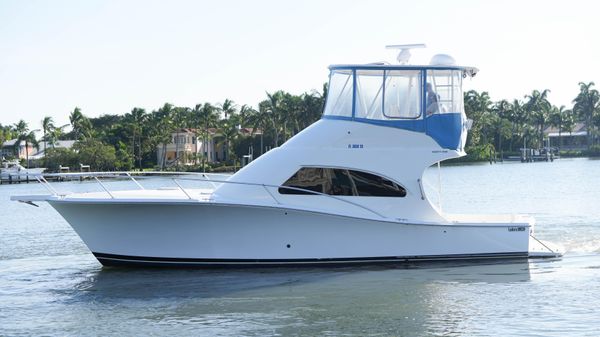 Luhrs 41 Convertible 