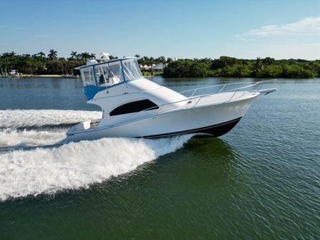 Luhrs 41 Convertible image