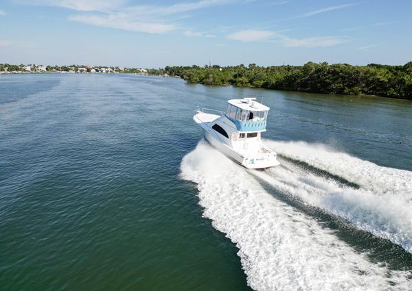 Luhrs 41 Convertible image