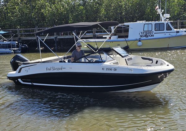 Bayliner VR6-BOWRIDER-OB image